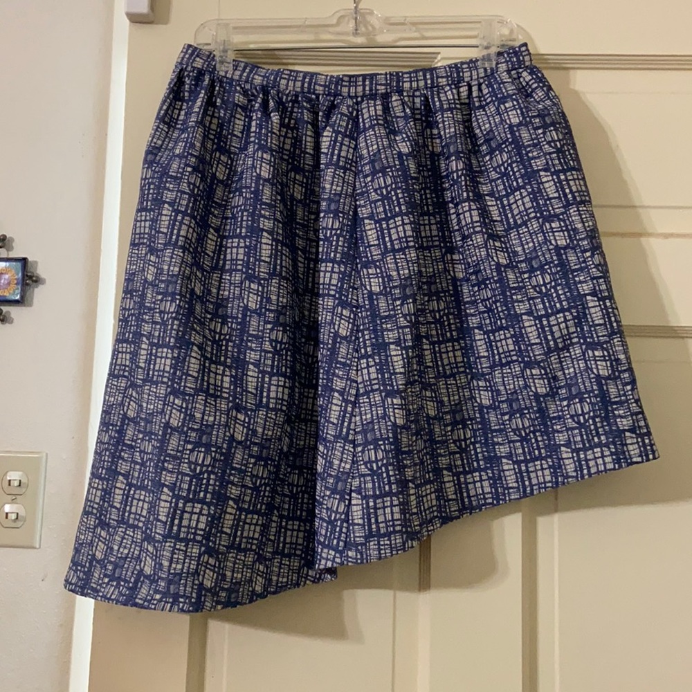 PJK the man repeller large skirt
